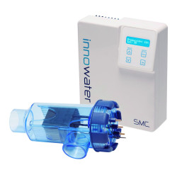Innowater SMC Salzwasserelektrolysegerät mit digitaler Anzeige und selbstreinigender Zelle